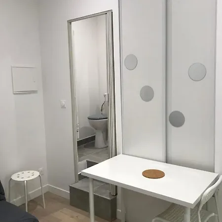 La Maison D'antonin Διαμέρισμα