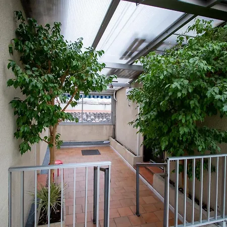 아파트 La Maison D'antonin *