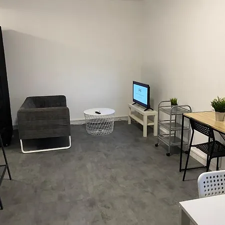 La Maison D'antonin Appartement *