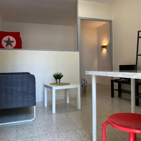 La Maison D'antonin Apartment Nimes