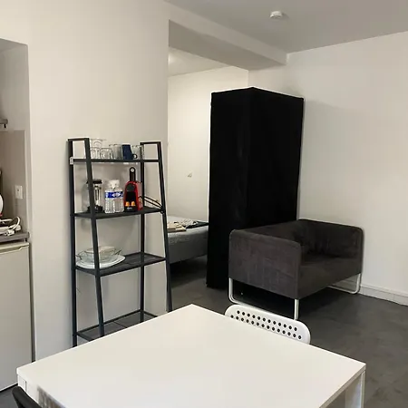 La Maison D'antonin 아파트