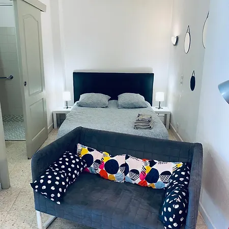 La Maison D'antonin Apartment